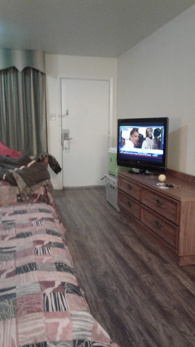Relax Inn photo 3