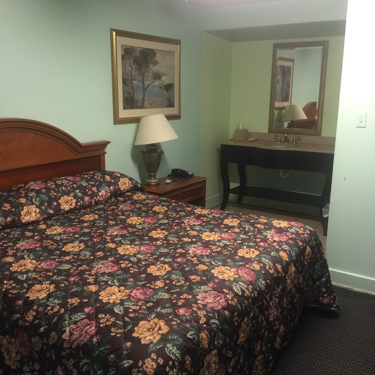 Traveler's Motel photo 2