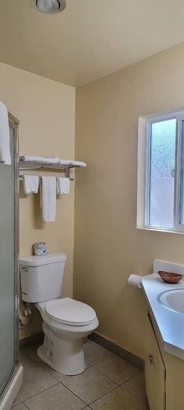 Lakeview Inn photo 3