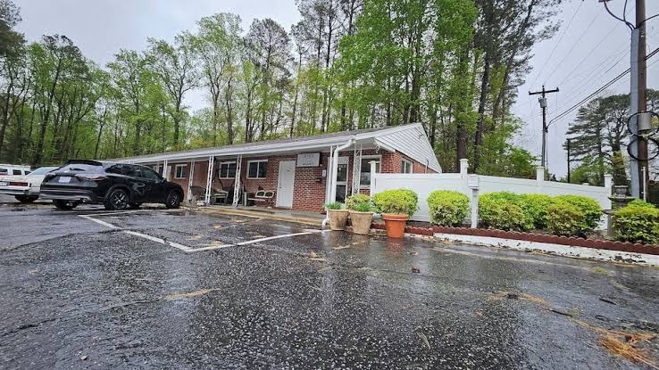Budget Inn