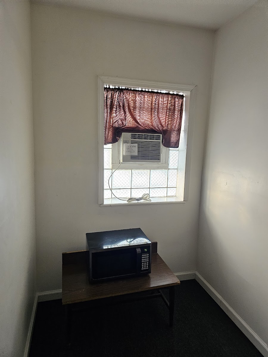 Crest Motel photo 3