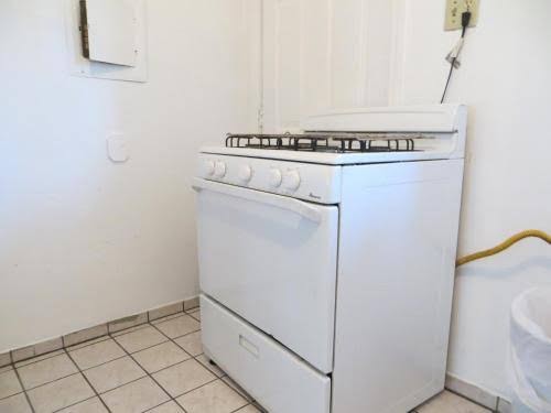 Madison Suites photo 2