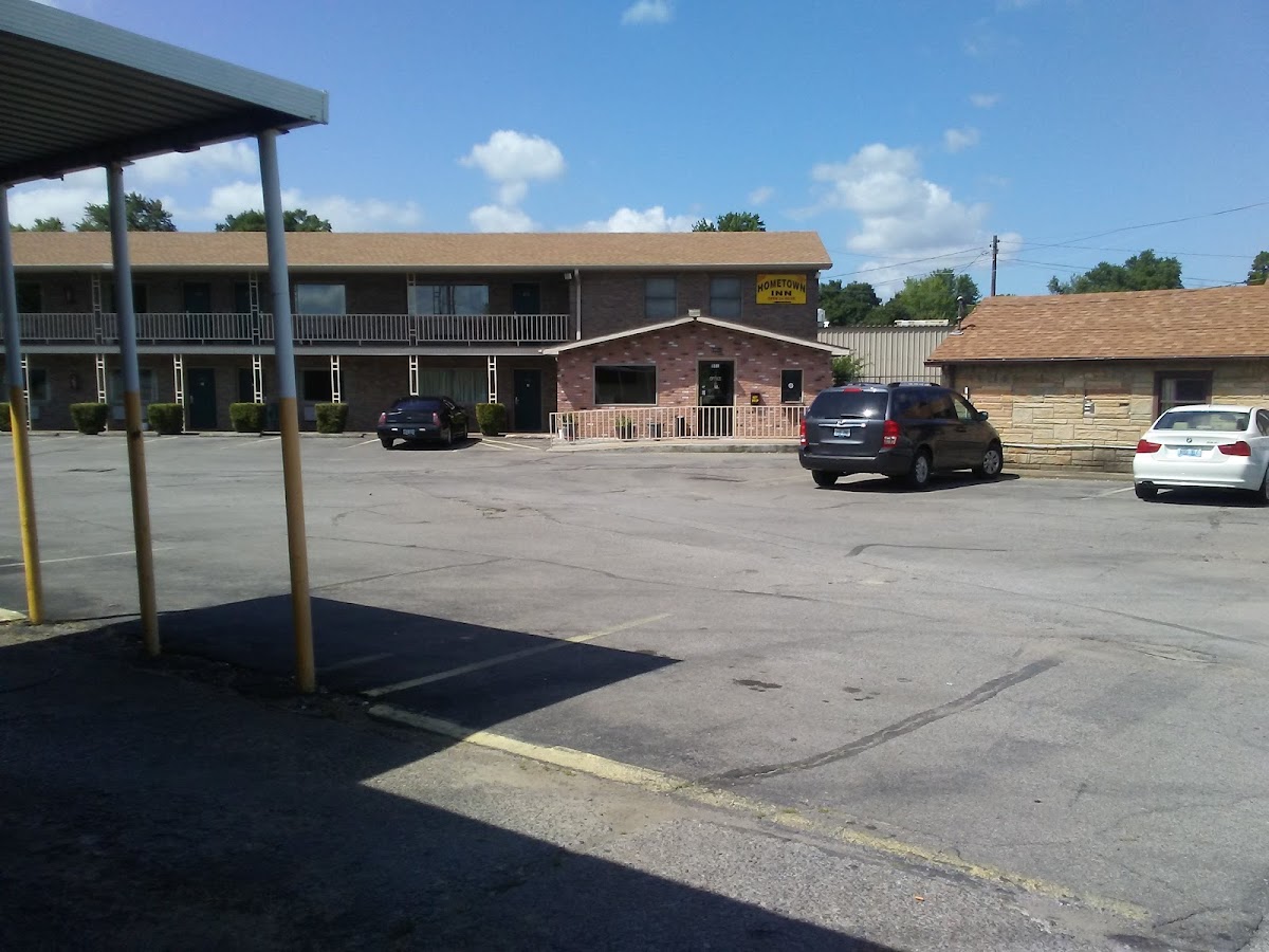 Holiday Motel photo 3