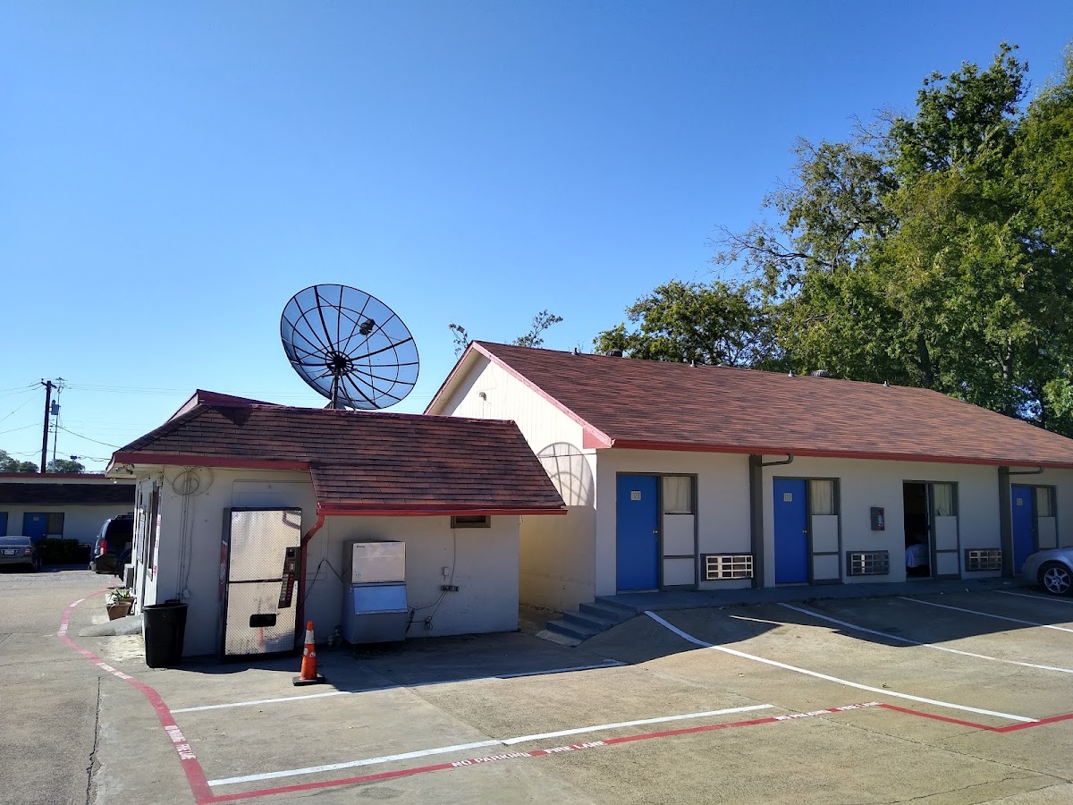 Mustang Inn