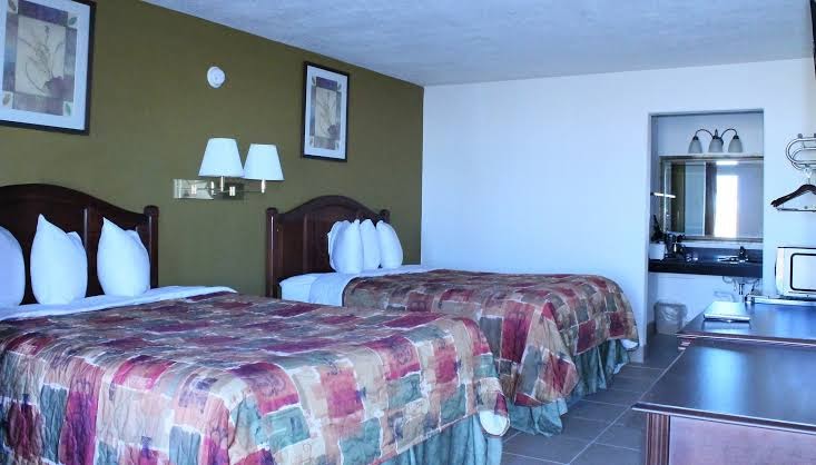 Royal Inn & Suites photo 3