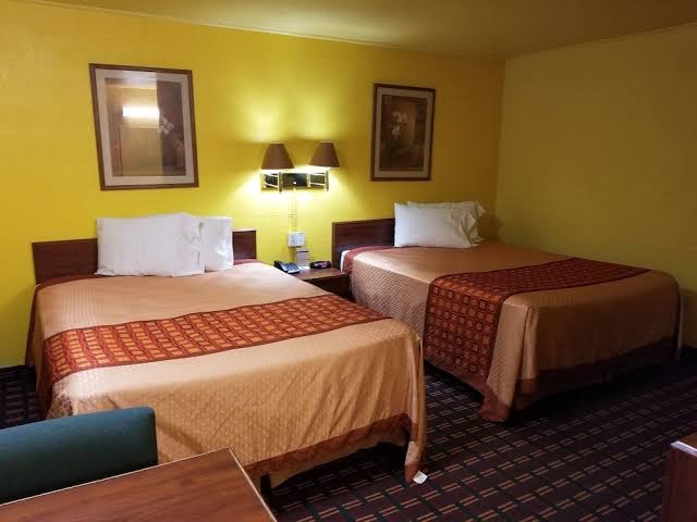 Motel 7 photo 2