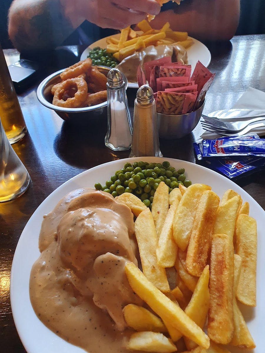 Waverley Hotel photo 3