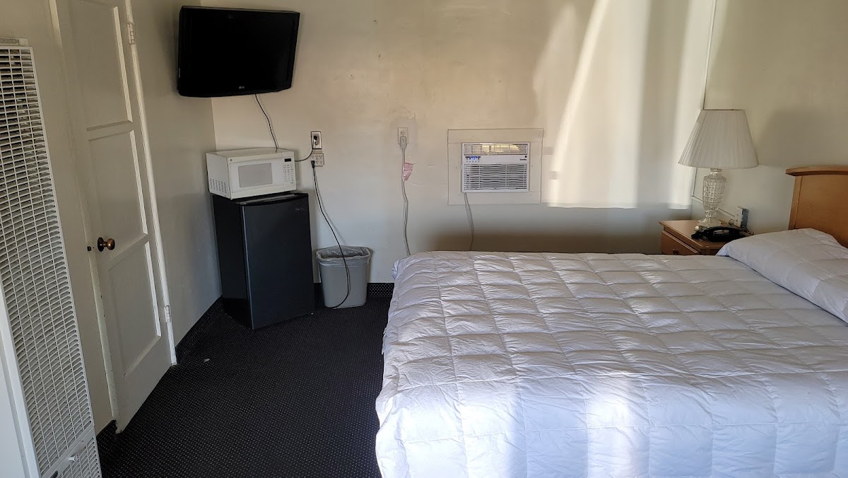 Hacienda Motel photo 2