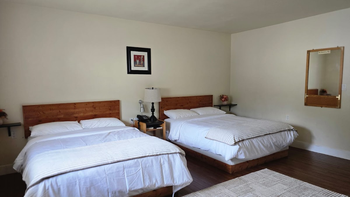 Gateway Motel photo 2