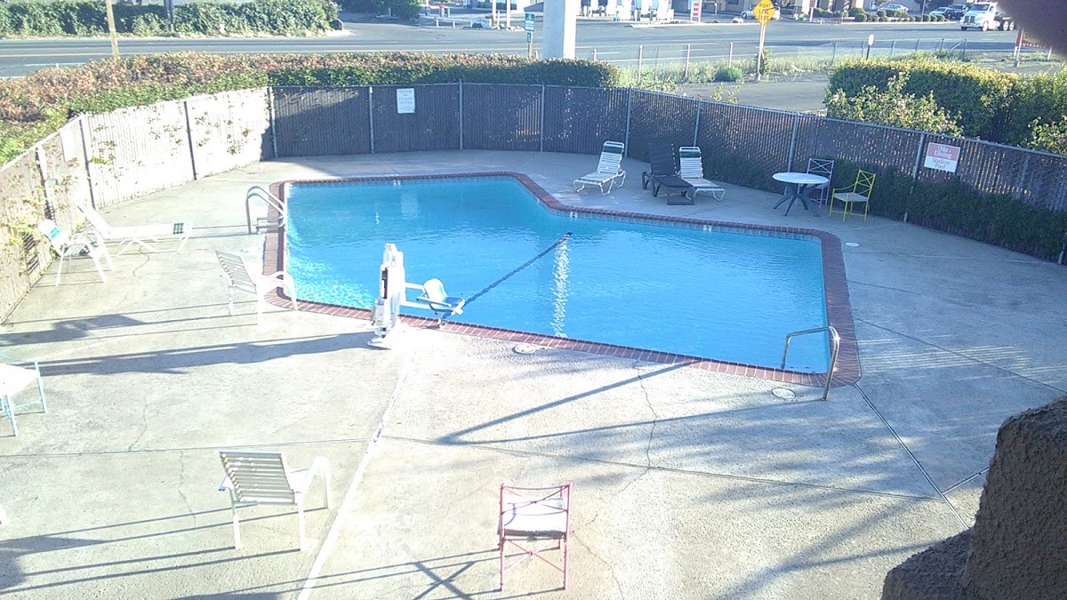 California Inn