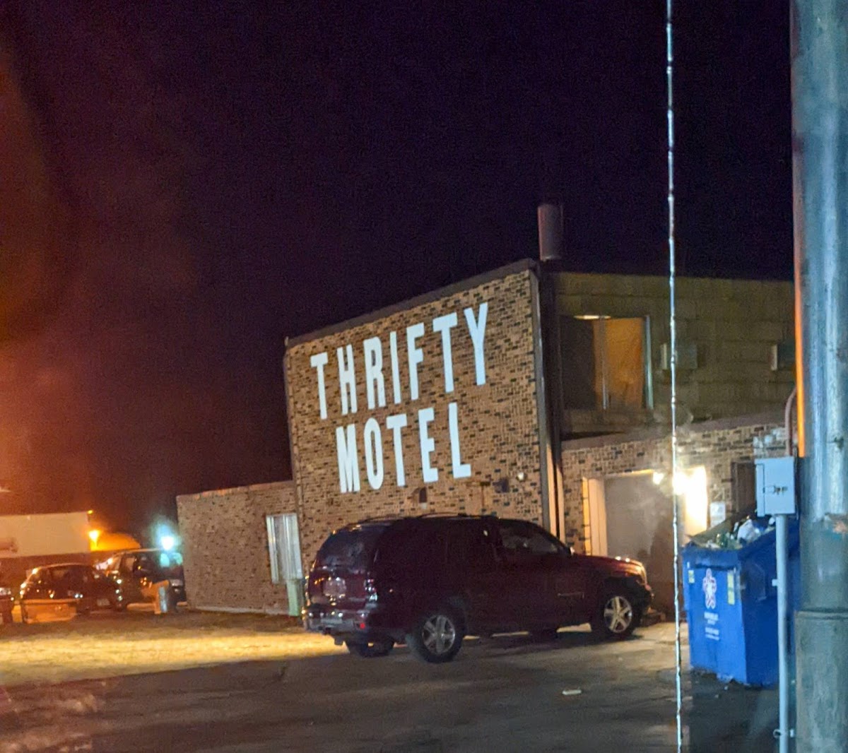Thrifty Motel