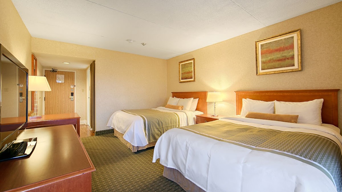 Quality Inn & Suites photo 3
