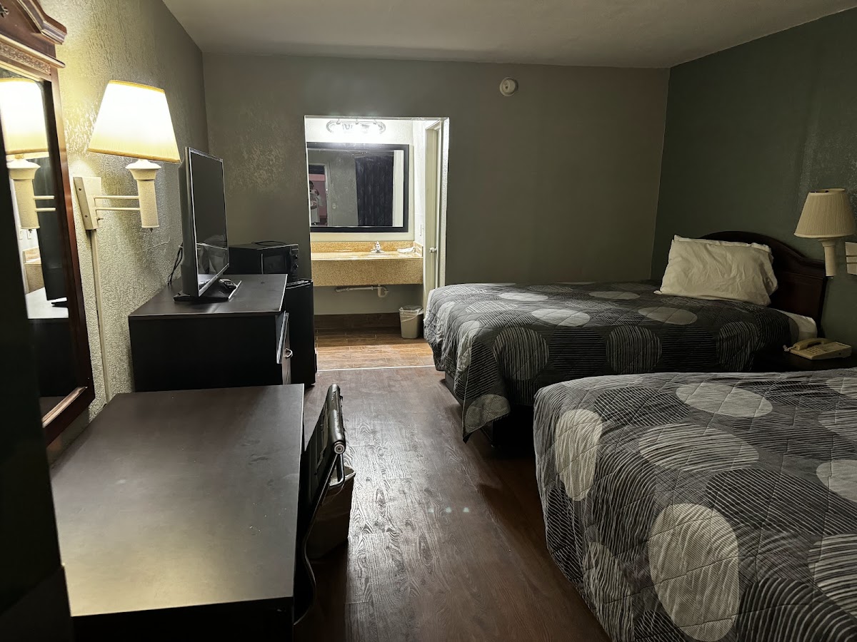 Heritage Inn photo 2