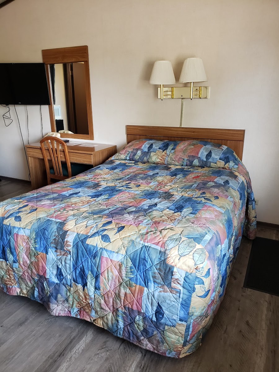 Crest Motel photo 2