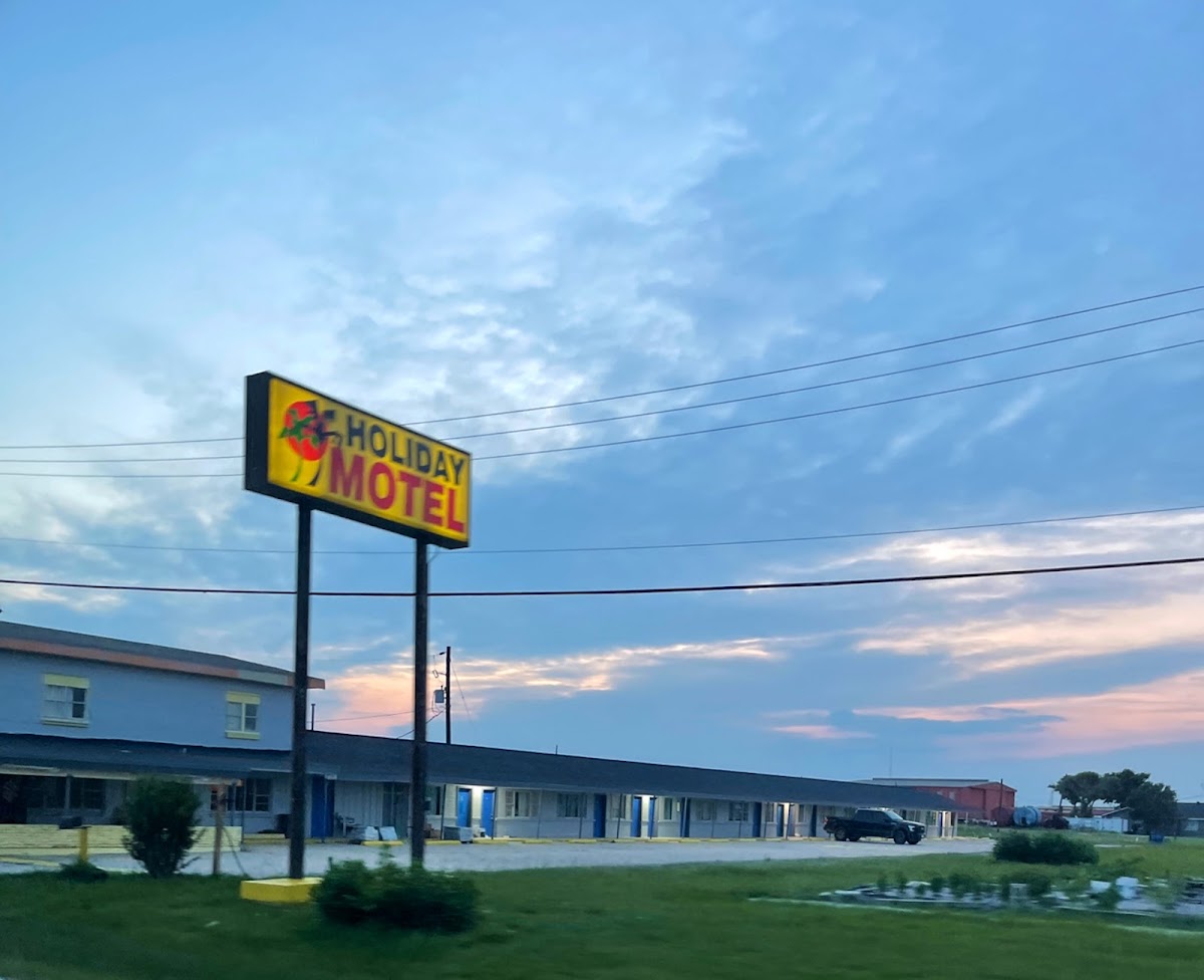 Holiday Motel photo 2