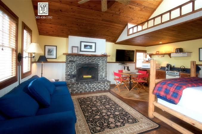 Hearthstone Inn photo 3
