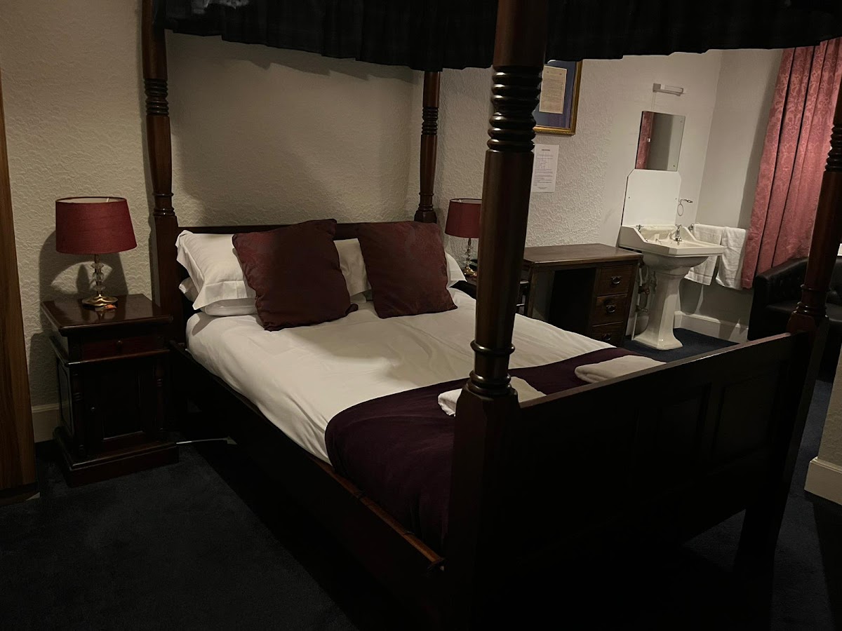 The Carlton Hotel photo 2