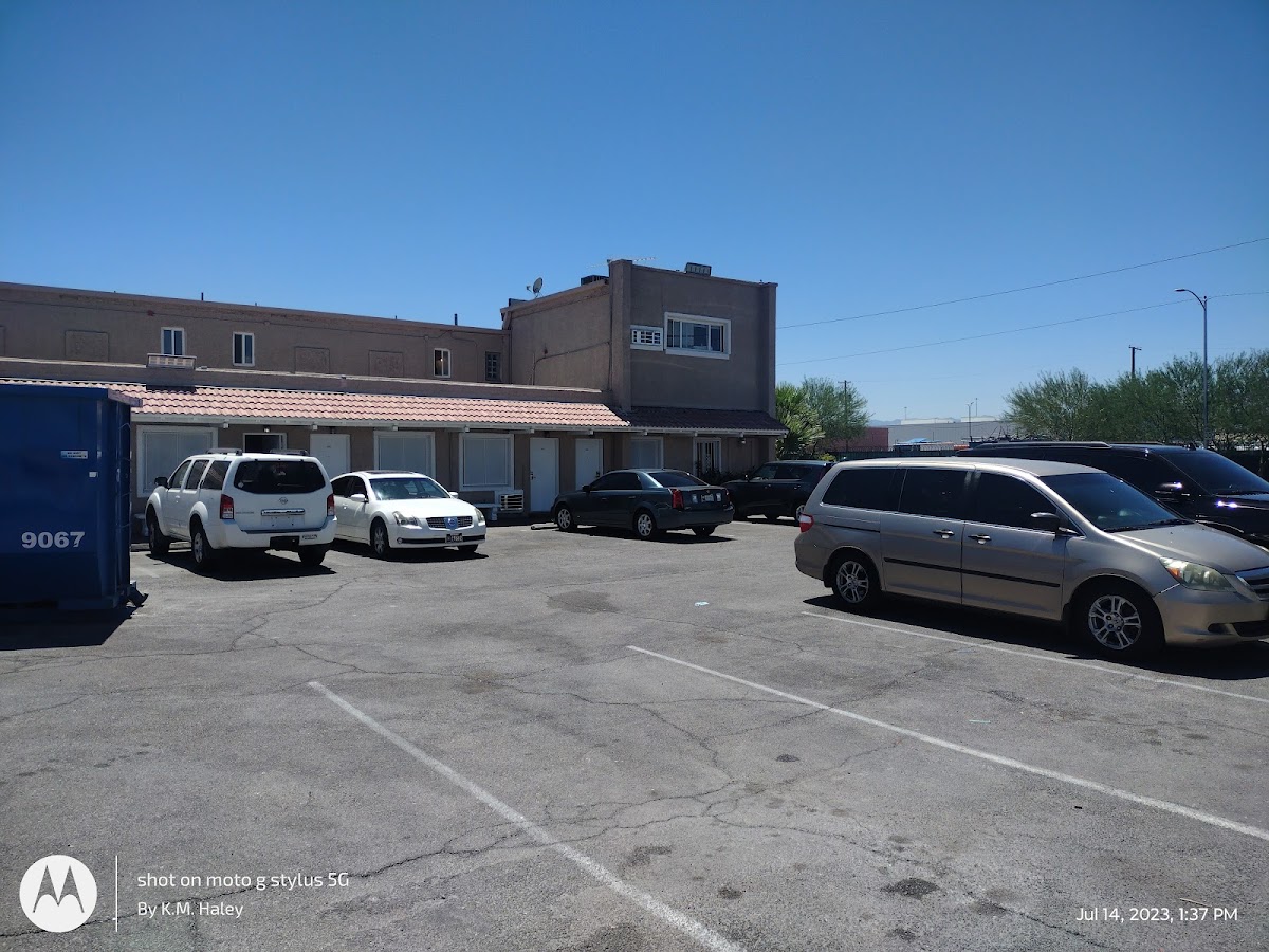 Regency Motel photo 2