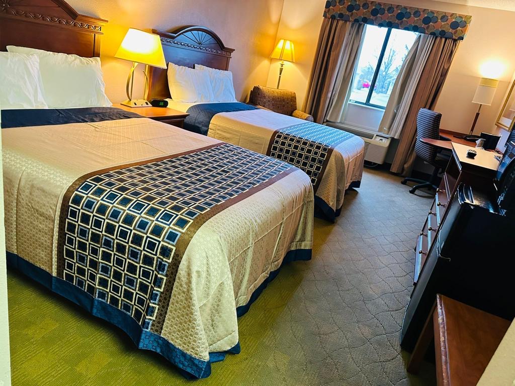 Royal Inn Suites photo 3