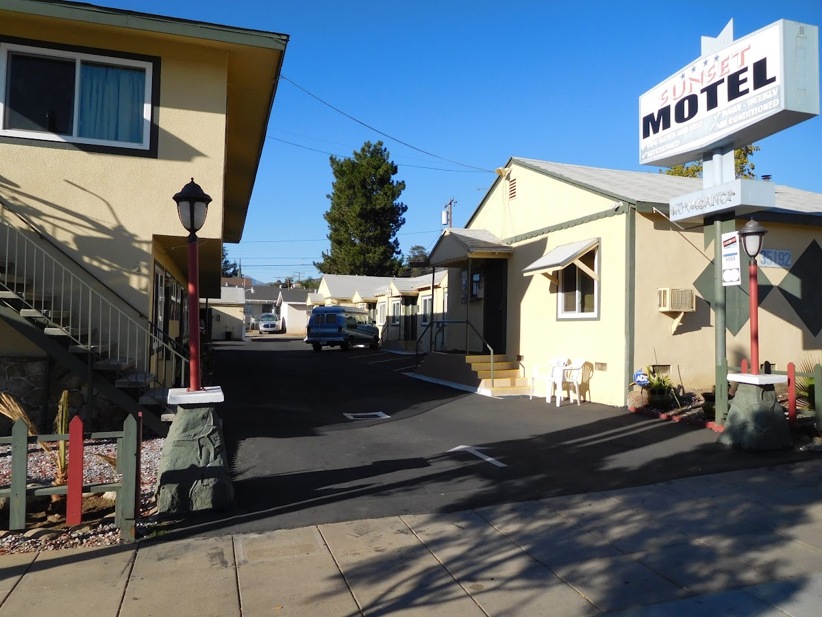 Sunset Motel