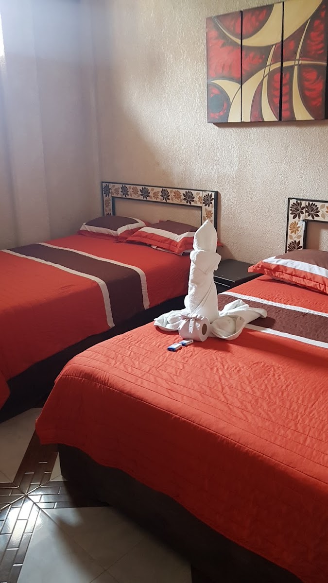 HOTEL TORRES
