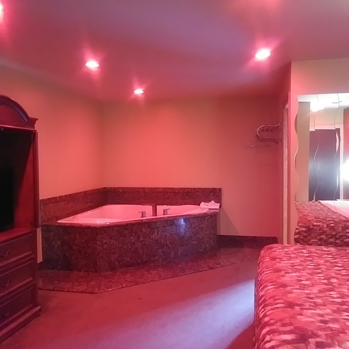 Skyway Motel photo 2