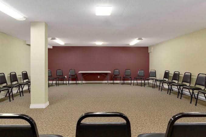 Quality Inn & Suites photo 3