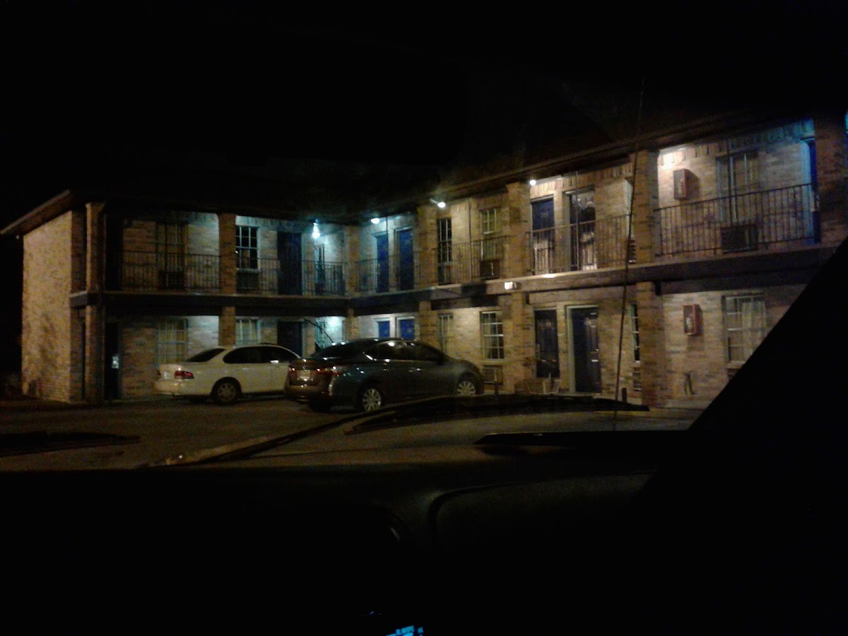 Classic Inn photo 2