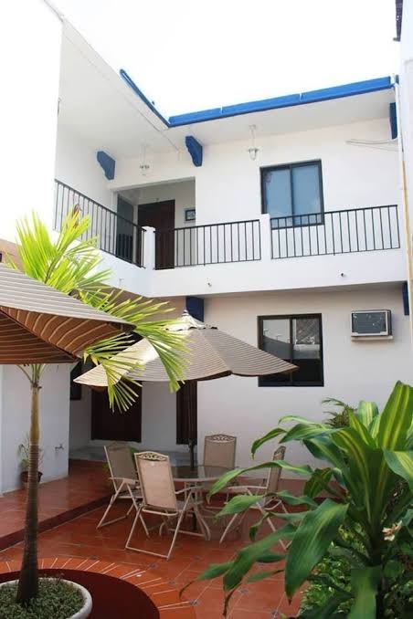 Hotel Casa Blanca