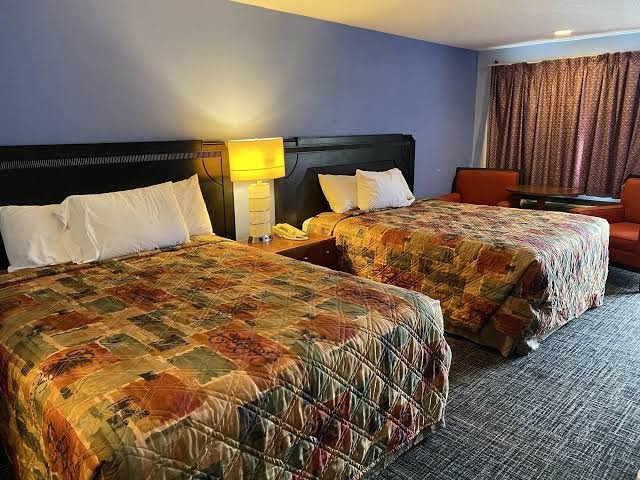 Economy Lodge