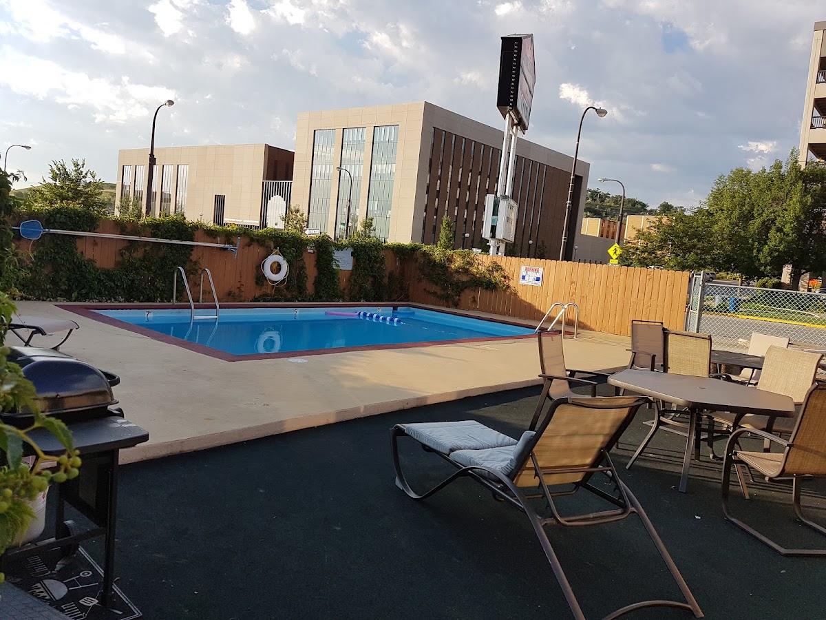 Town House Motel photo 3
