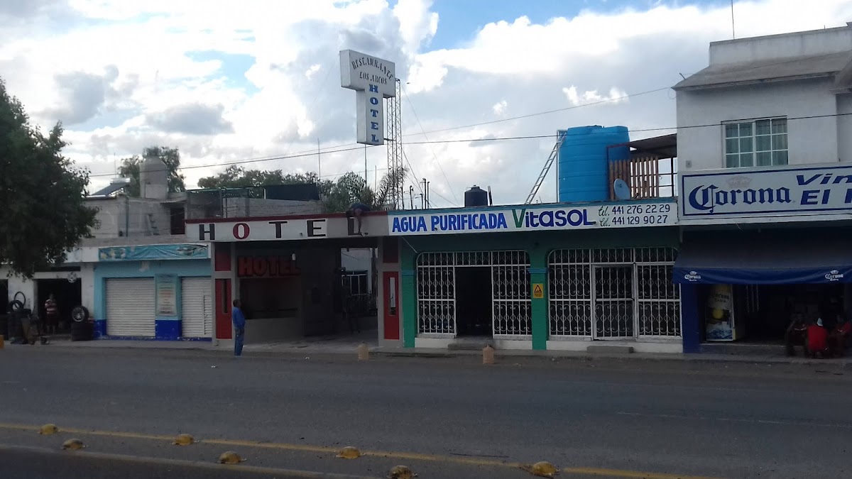 Hotel Los Arcos