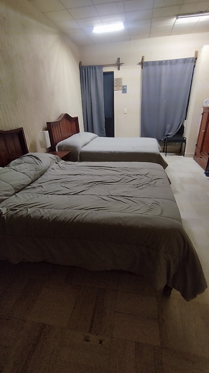 Hotel Independencia photo 2