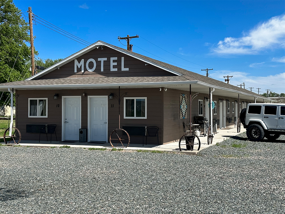 Shady Rest Motel