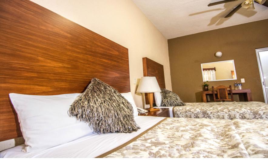 Hotel Las Fuentes photo 2