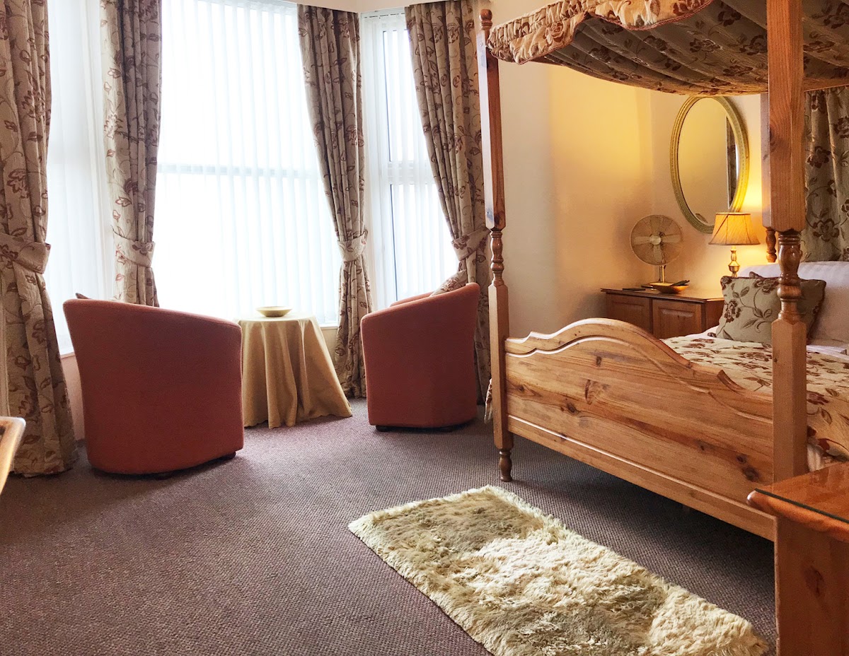 The Belmont Hotel photo 2