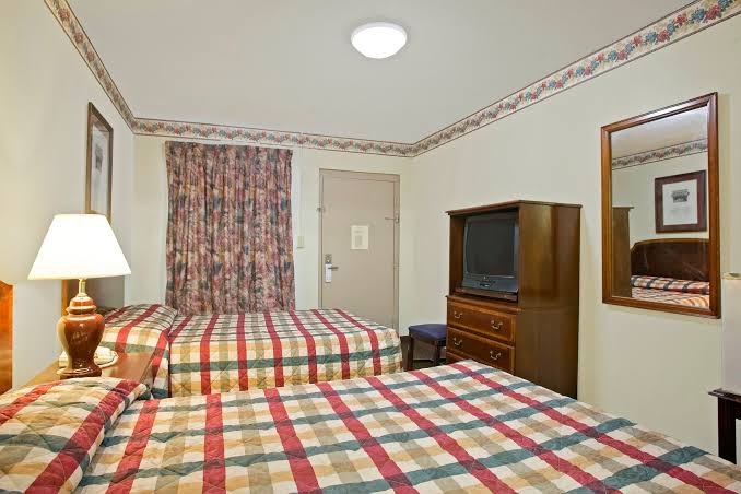 Value Inn photo 2