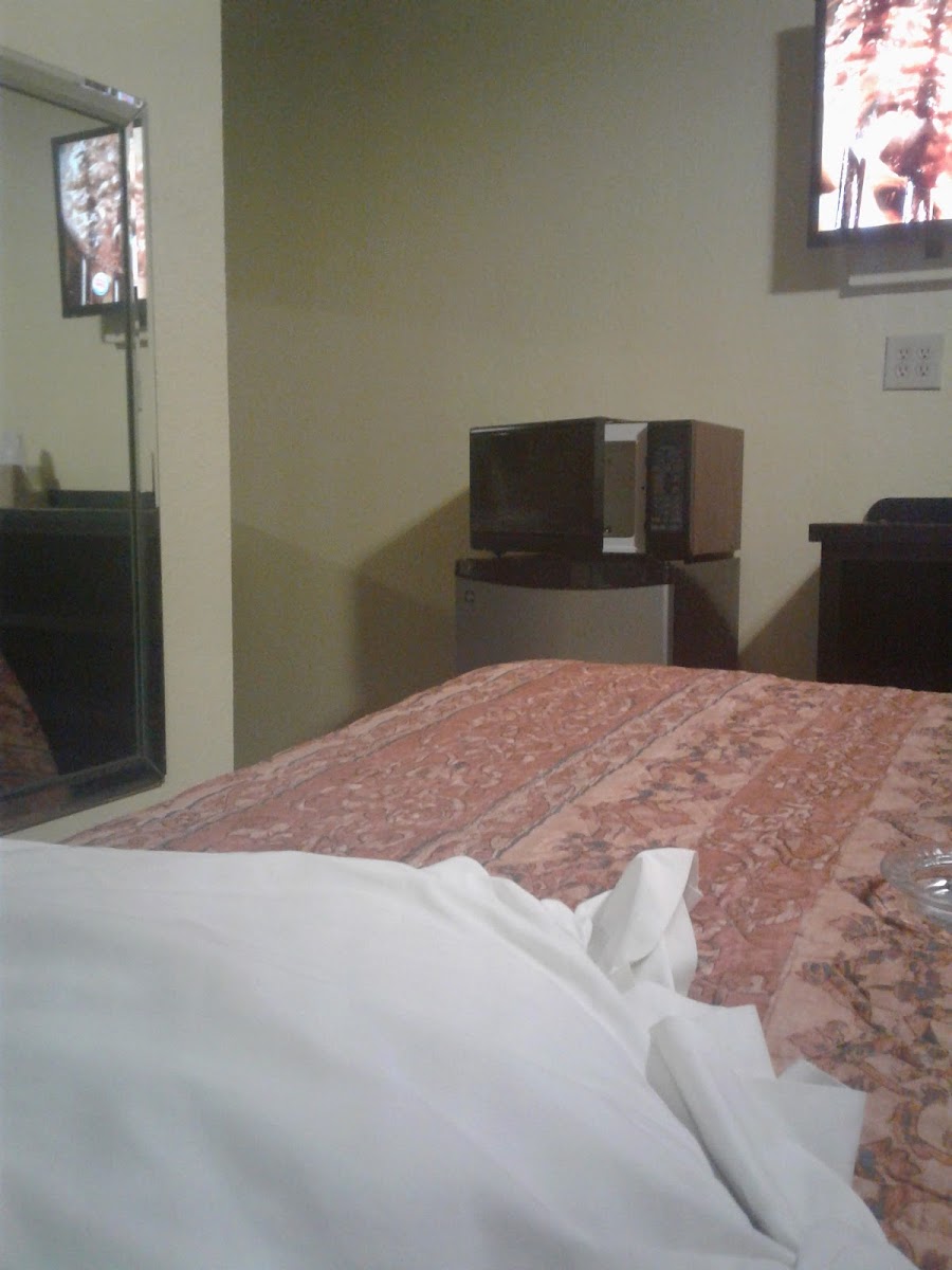 Deluxe Motel photo 2