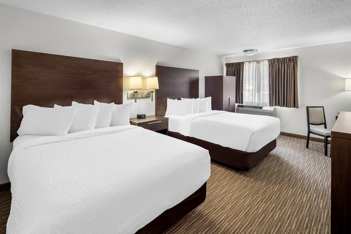 EverSpring Inn & Suites photo 2