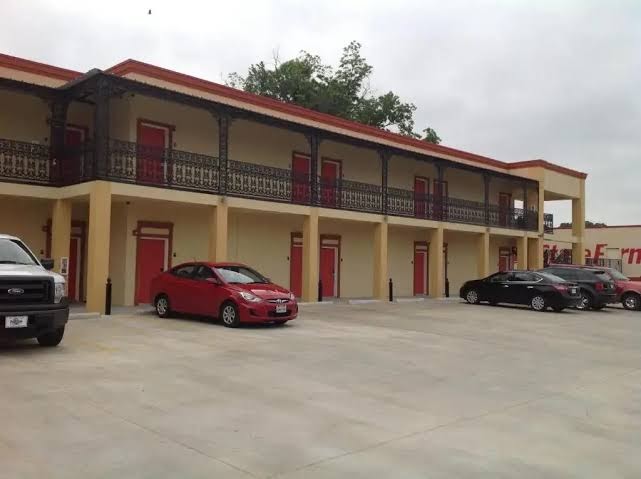 Executive Inn and Suites