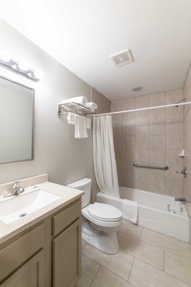 Budget Inn & Suites photo 3