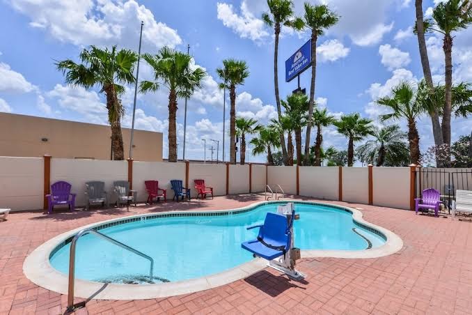 Express Inn photo 2