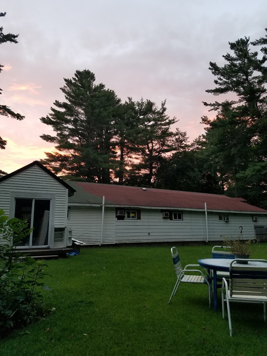 Windsor Motel