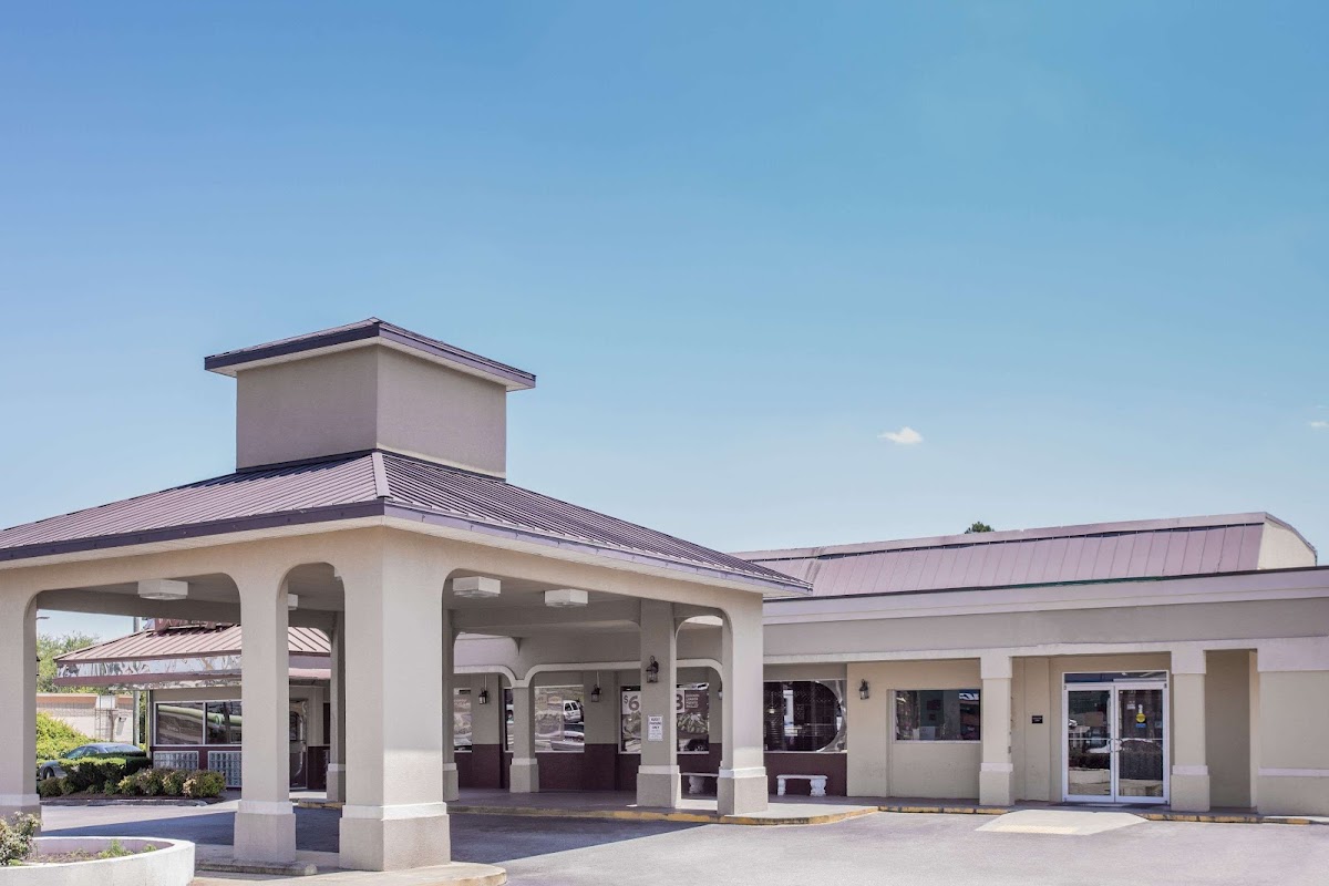 Super 8 by Wyndham Augusta