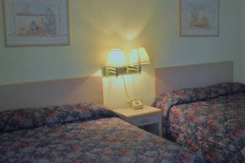 Executive Inn
