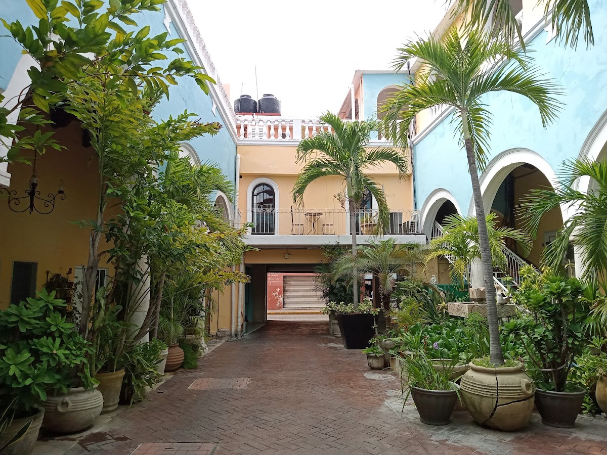 Hotel Los Arcos