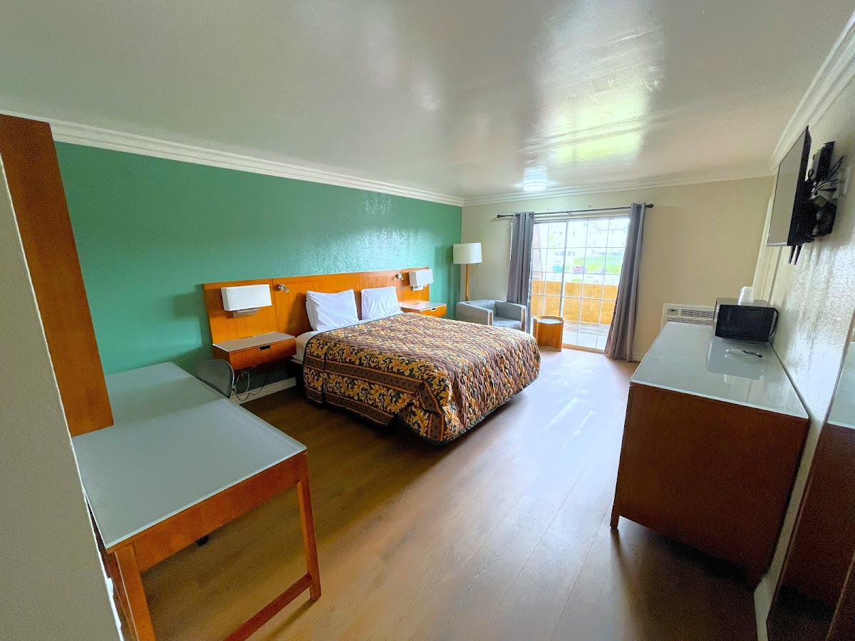 Relax Inn Motel photo 2