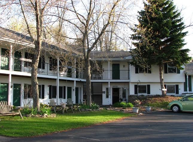 Parkside Inn