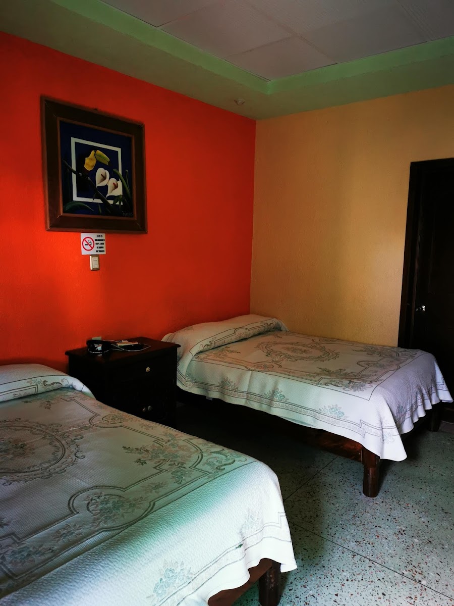Hotel Los Pinos photo 2