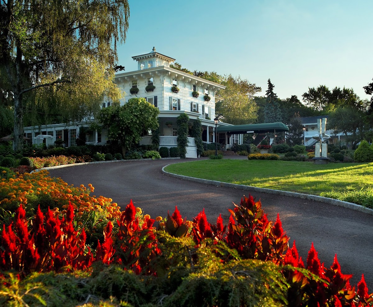 Homestead Inn